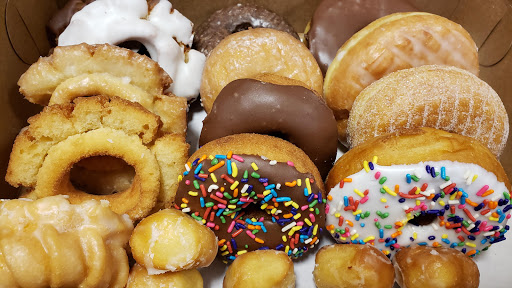 Donut Shop «Puffy Cream Donuts Plus», reviews and photos, 3390 Coachman Rd, Eagan, MN 55121, USA
