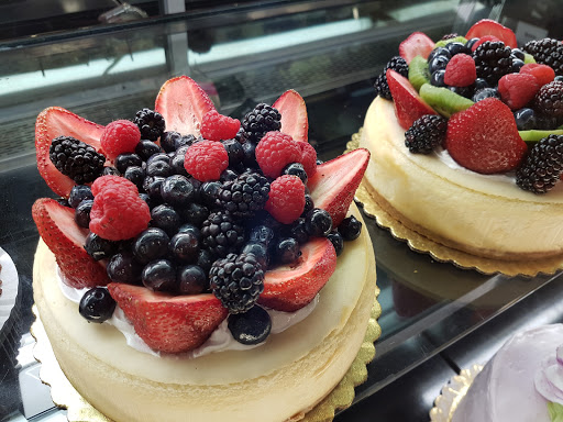 Grocery Store «Fred Meyer», reviews and photos, 6100 E Lake Sammamish Pkwy SE, Issaquah, WA 98029, USA