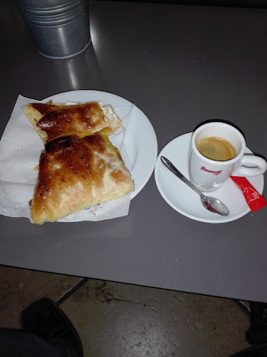 Avaliações doCafé Pastelaria O Repuxo em Vila Franca de Xira - Cafeteria