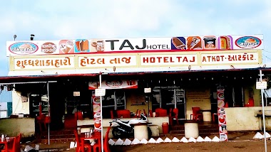 Hotel Taj