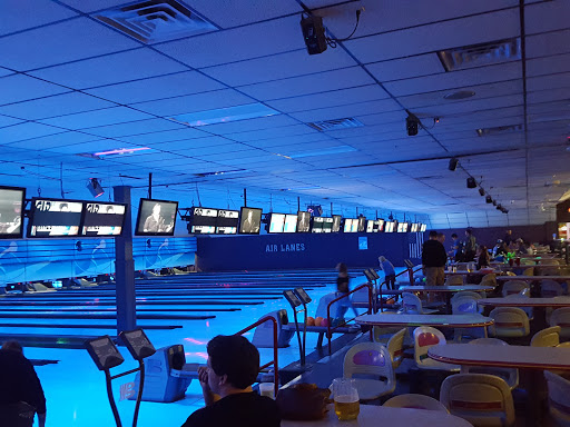 Bowling Alley «Air Lanes Bowling Center», reviews and photos, 4200 Fleur Dr, Des Moines, IA 50321, USA