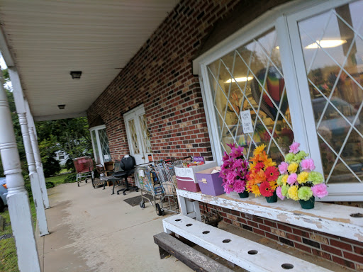 Used Book Store «The Book Garden», reviews and photos, 868 Monmouth Rd, Cream Ridge, NJ 08514, USA