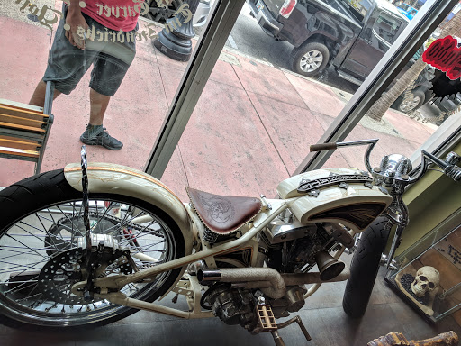 Tattoo Shop «Love Hate Tattoo Studio», reviews and photos, 1360 Washington Ave, Miami Beach, FL 33139, USA