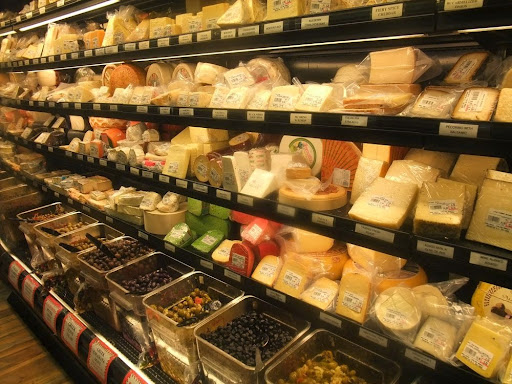 Market «Bagliani’s Food Market», reviews and photos, 417 12th St, Hammonton, NJ 08037, USA