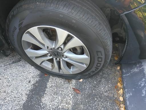 Tire Shop «Firestone Complete Auto Care», reviews and photos, 106 N Dixie Hwy, Hollywood, FL 33020, USA