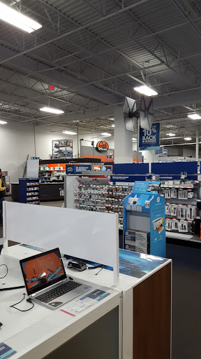 Electronics Store «Best Buy», reviews and photos, 1501 New Britain Ave, West Hartford, CT 06110, USA