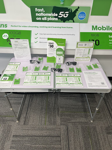 Cell Phone Store «Cricket Wireless Authorized Retailer», reviews and photos, 15045 Manchester Rd, Ballwin, MO 63011, USA
