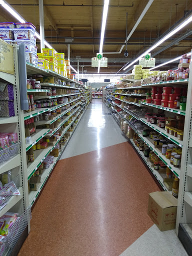 Shopping Mall «Fubonn Shopping Center», reviews and photos, 2850 SE 82nd Ave #80, Portland, OR 97266, USA