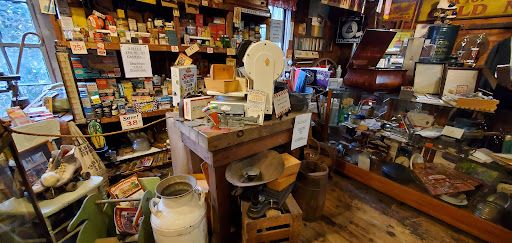 Grocery Store «Marilla Country Store», reviews and photos, 1673 Two Rod Rd, Marilla, NY 14102, USA