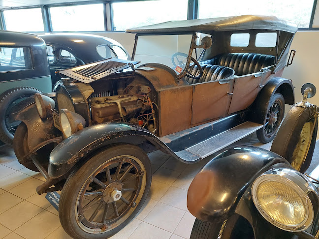 Kommentarer og anmeldelser af Strib Automobilmuseum