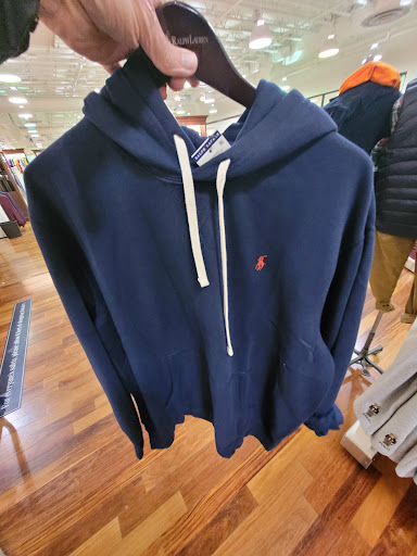 Shopping Mall «Centralia Outlets», reviews and photos, 1342 Lum Rd, Centralia, WA 98531, USA