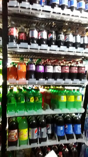 Convenience Store «Stop and Go Convenience Store», reviews and photos, 1625 N Roosevelt Dr, Seaside, OR 97138, USA