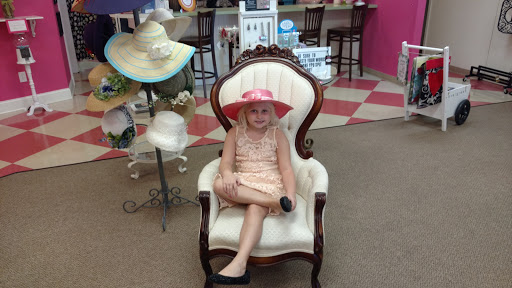 Restaurant «Sisters Tea Parlor & Boutique», reviews and photos, 4765 Fox Run Rd, Buckner, KY 40010, USA