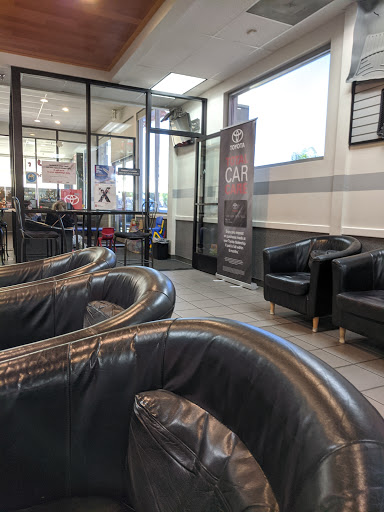 Toyota of Glendora image