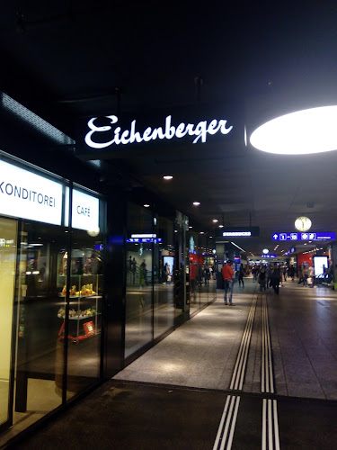 Kommentare und Rezensionen über Confiserie Eichenberger, Bahnhof Bern