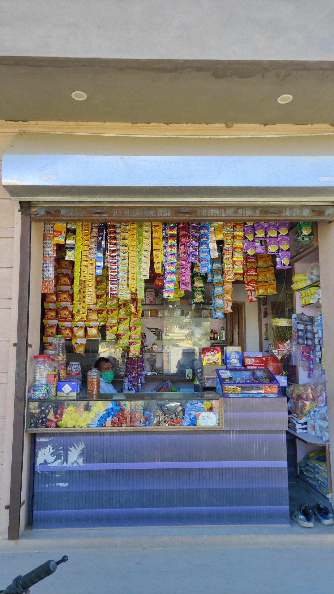 Hariom Store