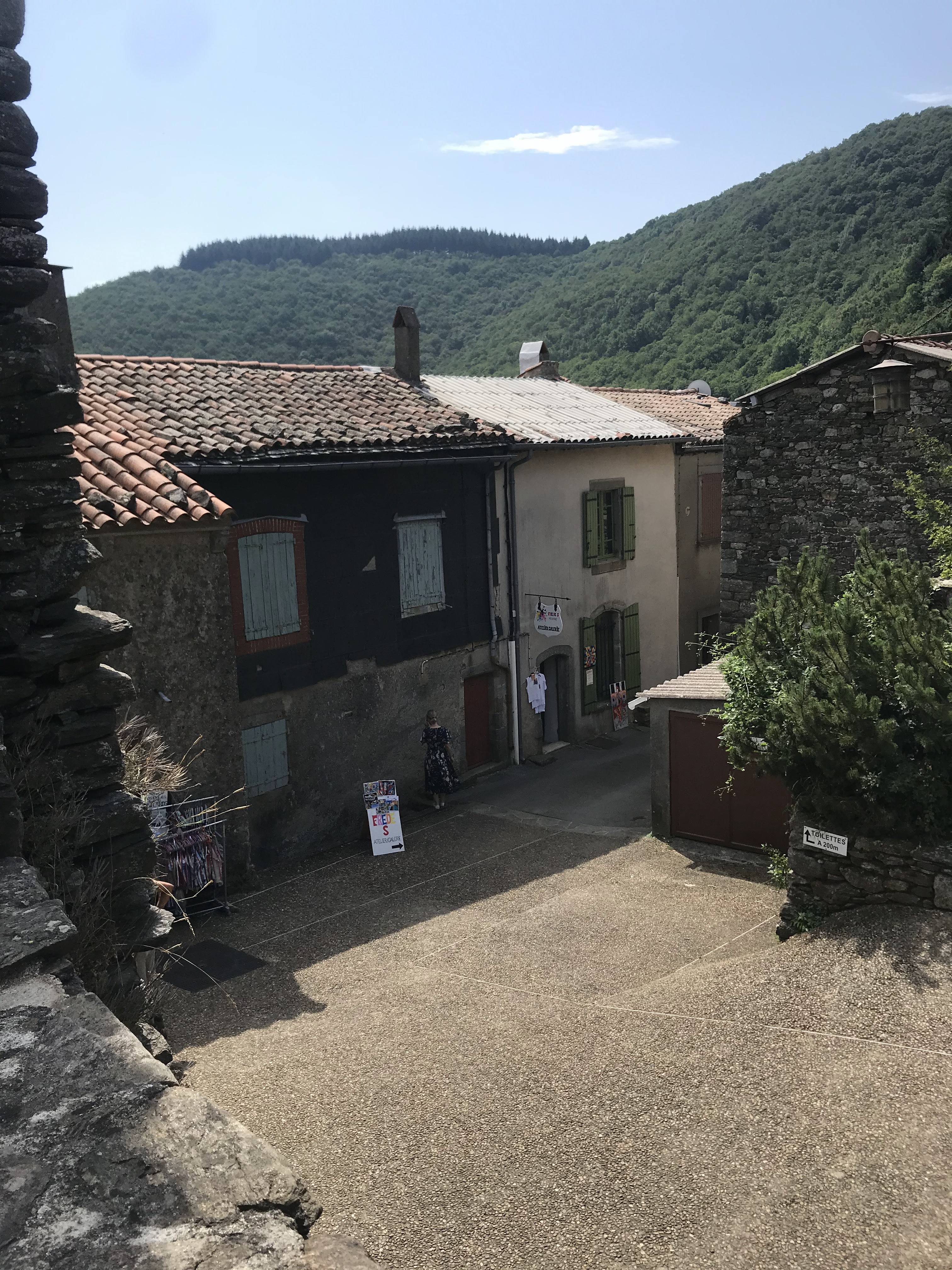 Photo n° 2 de l'avis de cat.7 fait le 28/07/2020 à 17:10