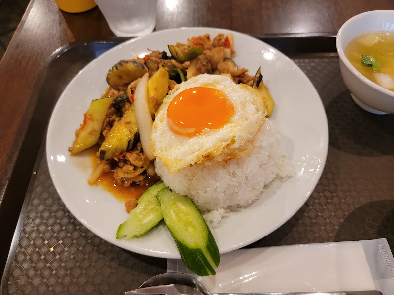 渋谷 ガパオ食堂