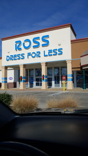 Clothing Store «Ross Dress for Less», reviews and photos, 15301 Manchester Rd, Ballwin, MO 63011, USA