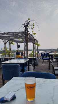 Atmosphère du Restaurant méditerranéen Shasha sur le Toit à Bordeaux - n°4