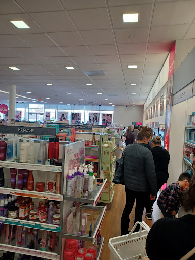 Hair Salon «Ulta Beauty», reviews and photos, 1513 Hawthorne Blvd, Redondo Beach, CA 90278, USA