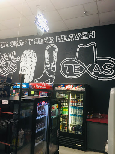 Convenience Store «Lone Star Beverages», reviews and photos, 3065 N Josey Ln #62, Carrollton, TX 75007, USA