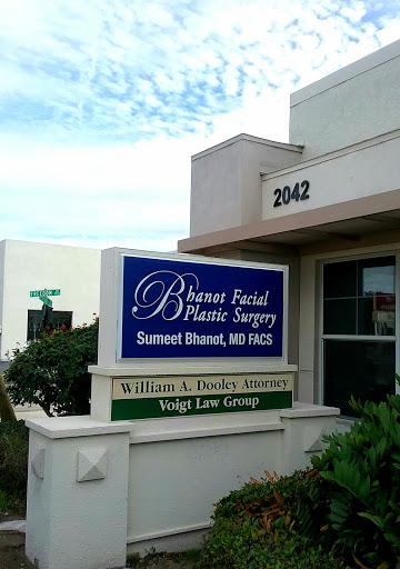 Voigt Law Group, P.A., 2042 Bee Ridge Rd, Sarasota, FL 34239, Real Estate Attorney