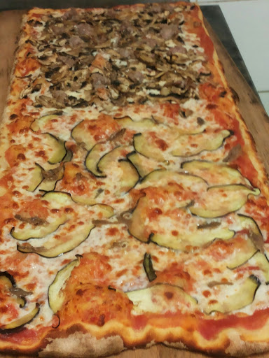 Pizza In Piazza Di Cancella Rigo in Nepi, Provincia di Viterbo