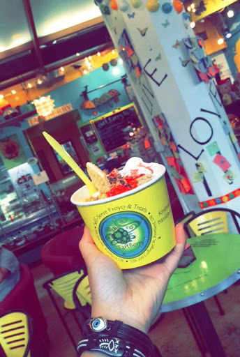 Frozen Yogurt Shop «TartBerry», reviews and photos, 915 SW 9th Ave, Portland, OR 97205, USA