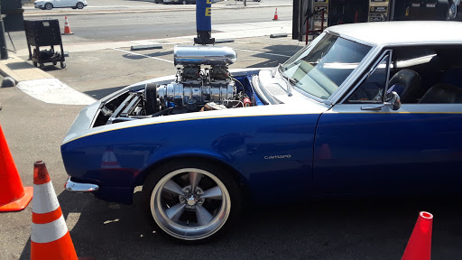 Auto Parts Store «NAPA Auto Parts - Genuine Parts Company», reviews and photos, 4661 N Blackstone Ave, Fresno, CA 93726, USA