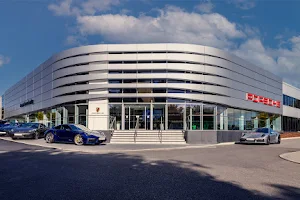 Porsche Centre Reading image