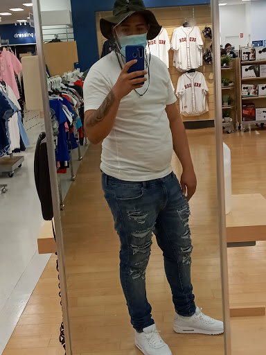 Shopping Mall «Stadium Plaza Shopping Center», reviews and photos, 10 Main St, Tewksbury, MA 01876, USA