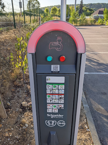 Borne de recharge de véhicules électriques Lidl Charging Station Louviers