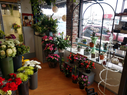 Florist «Lollipops & Roses Florist», reviews and photos, 450 Salem St, Medford, MA 02155, USA