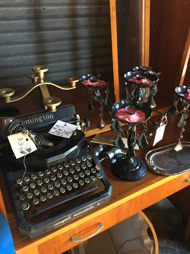 Thrift Store «Stained Market Place», reviews and photos, 2106 E 15th Ave, Tampa, FL 33605, USA