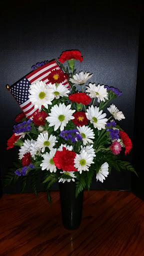 Florist «TILTED TULIP FLORIST», reviews and photos, 68 W Chicago St, Coldwater, MI 49036, USA