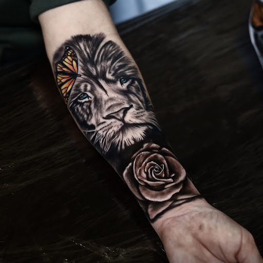 Explore broken heart tattoo ideas, creative tattoo ideas in San Diego, available at Bay Ink Tattoo & Piercing