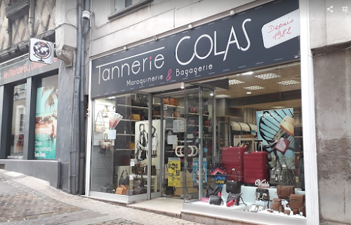 Magasin de maroquinerie Tannerie Colas Bourges