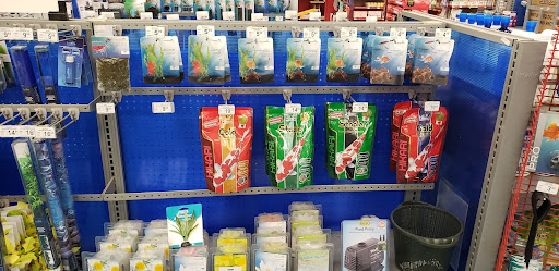 Pet Supply Store «Petco Animal Supplies», reviews and photos, 11620 W 95th St, Overland Park, KS 66214, USA