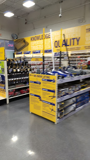 Auto Parts Store «NAPA Auto Parts - Genuine Parts Company», reviews and photos, 7622 W Indian School Rd, Phoenix, AZ 85033, USA