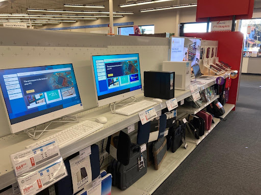 Staples image