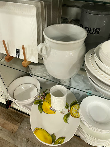 Department Store «HomeGoods», reviews and photos, 142 S Brand Blvd, Glendale, CA 91204, USA