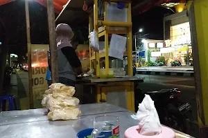 warung bakmi surabaya cak shomad image