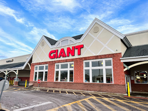 Grocery Store «Giant Food Stores», reviews and photos, 86 Glocker Way, Pottstown, PA 19465, USA