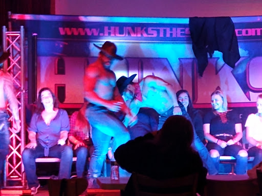 Pizza Restaurant «Jupiter Studios & Bistro», reviews and photos, 346 E Main St, Alliance, OH 44601, USA