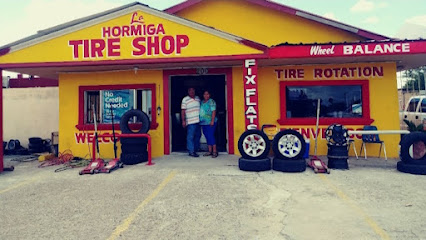 La Hormiga tire shop