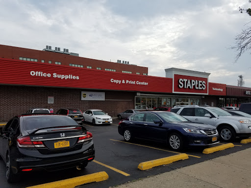 Office Supply Store «Staples», reviews and photos, 102-34 Atlantic Ave, Ozone Park, NY 11416, USA