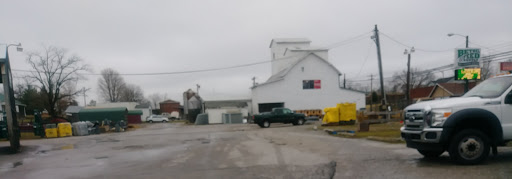 Pet Supply Store «Bethel Feed & Supply Pet & Garden Center», reviews and photos, 528 W Plane St, Bethel, OH 45106, USA