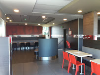 Atmosphère du Restaurant KFC Carrières-sous-Poissy à Carrières-sous-Poissy - n°15