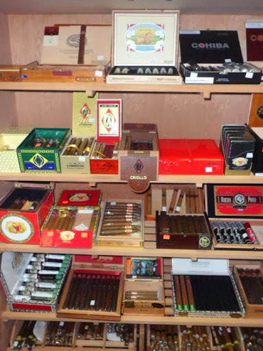 Tobacco Shop «Paradise Island Smoke Shop», reviews and photos, 3316 Snapfinger Rd, Lithonia, GA 30038, USA